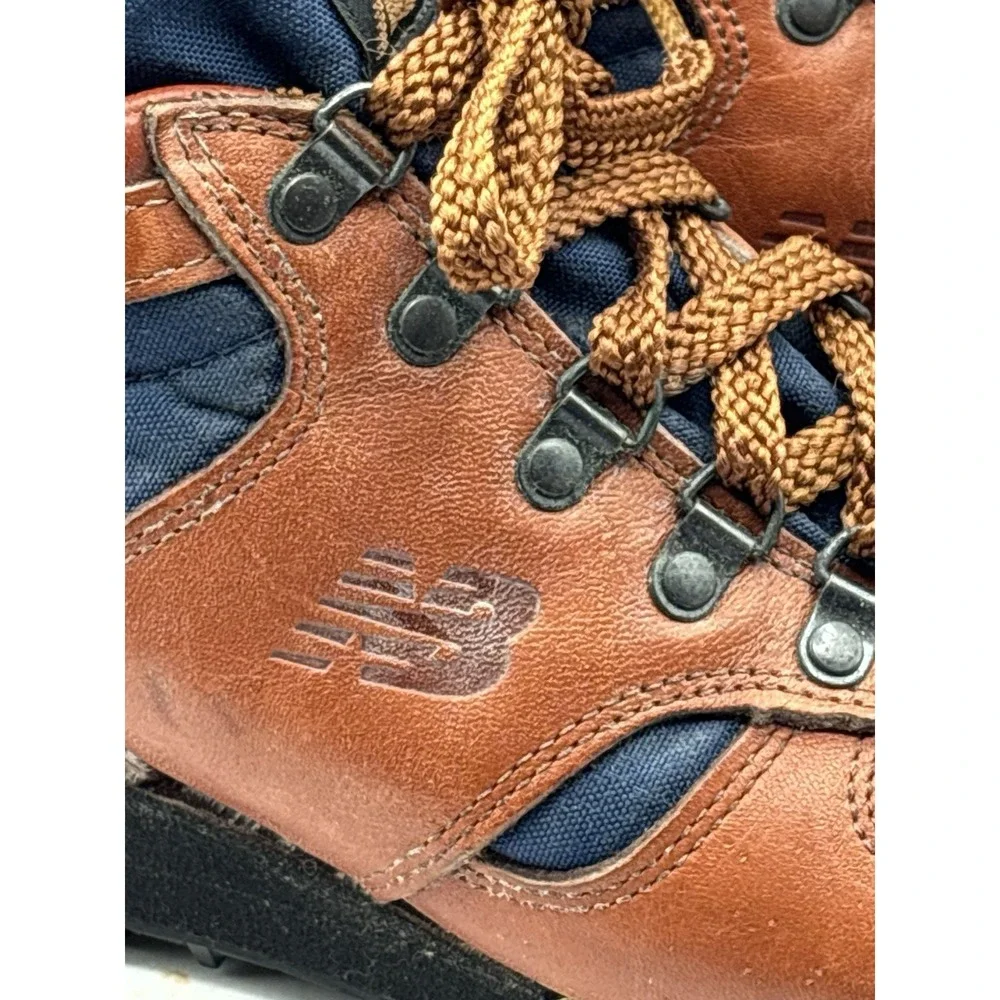 Vintage 1980s New Balance Rainier Mid-Top Women's Size 9 Made In USA / Boston